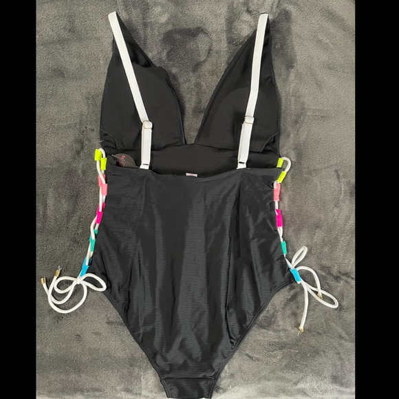 One Piece Swimming Suit - NWT - Picture 2 of 4